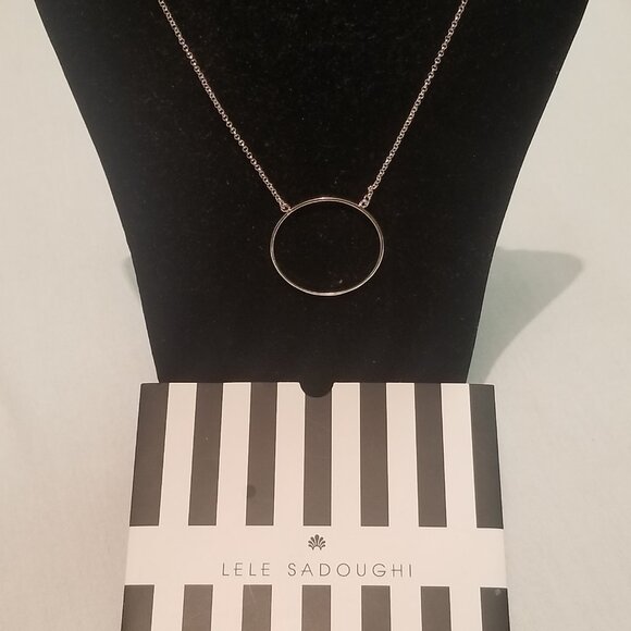 Lele Sadoughi Silver Tone Circle Necklace 19inch - Picture 5 of 8